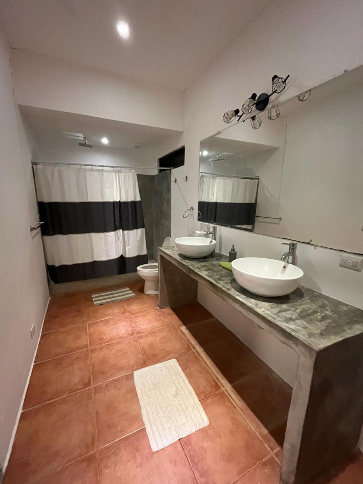 بيت شباب Tamarindo Backpackers المظهر الخارجي الصورة